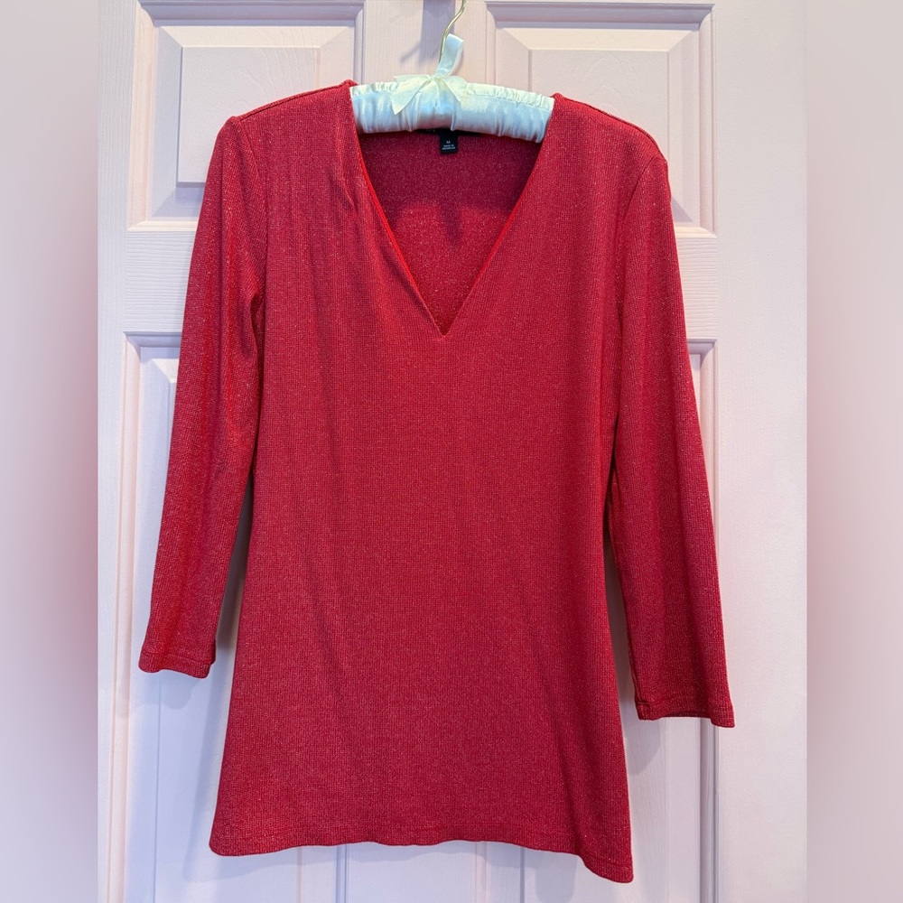 ♥️INC Shimmer Red V-Neck 3/4 sleeves Women's Top Sparkly size medium like new